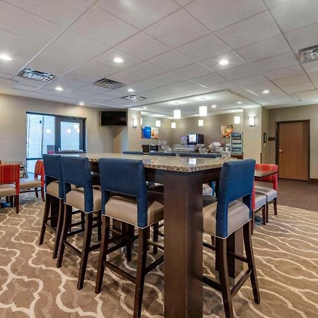 Comfort Suites Bridgeport - Clarksburg Dış mekan fotoğraf
