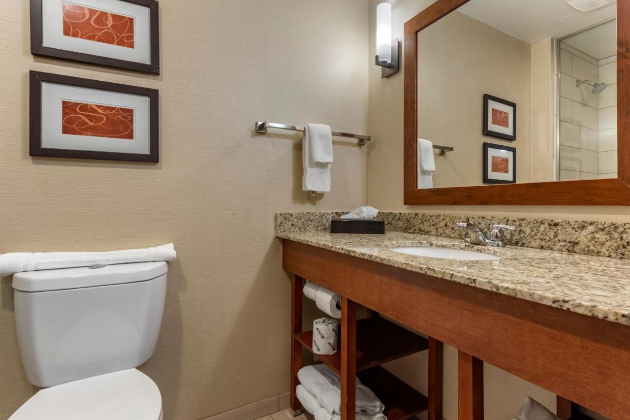 Comfort Suites Bridgeport - Clarksburg Dış mekan fotoğraf